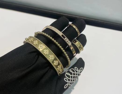 luxury 18k Gold Diamond Jewelry vVS diamond  Bracelet for Party Gift
