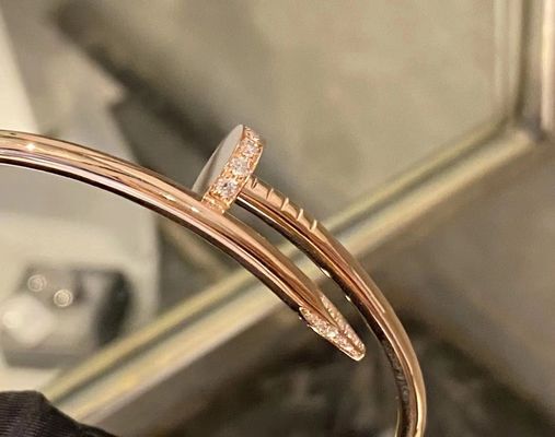 Classic 18K Rose Gold Bracelet 3.5mm Width 32 Diamonds Brand Juste Un Clou Nail Bracelet