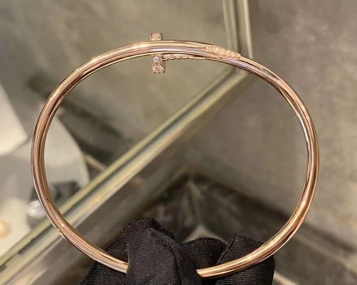 Classic 18K Rose Gold Bracelet 3.5mm Width 32 Diamonds Brand Juste Un Clou Nail Bracelet