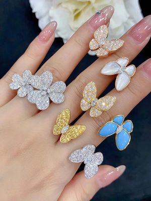 High End Craftsmanship And Timeless Beauty Custom Brand Ring Oval Luxury Jewelry