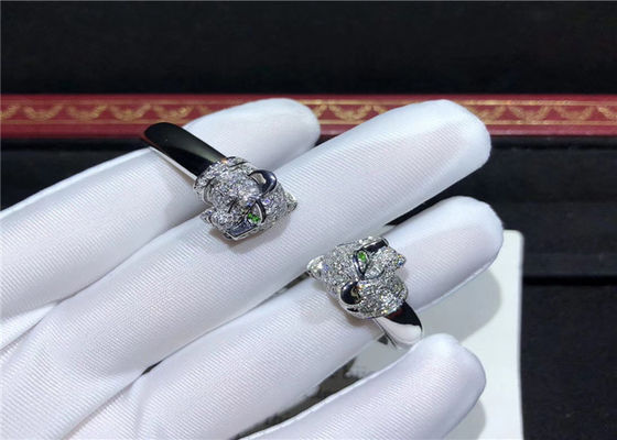 Brand Jewelry 18K pink gold Panthère de Brand bracelet set with tsavorite garnets and onyx