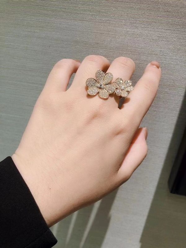 Custom Brand Flora Frivole Rings luxury jewelry designers