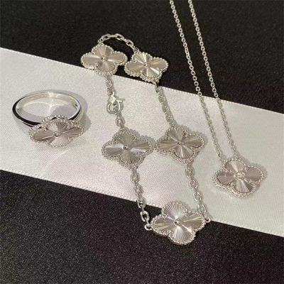 العلامة التجارية الفاخرة الذهب الحقيقي 18k مجوهرات فان كليف و اربلز المجوهرات